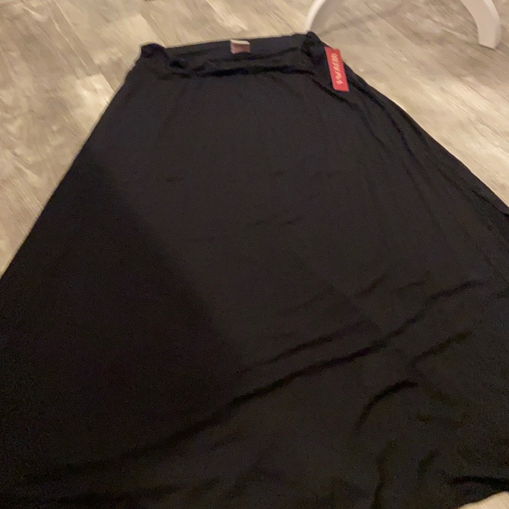 Merona black solid skirt size xl NWT